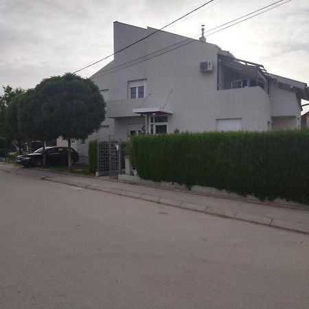 Apartmani Pause Ni Kültér fotó
