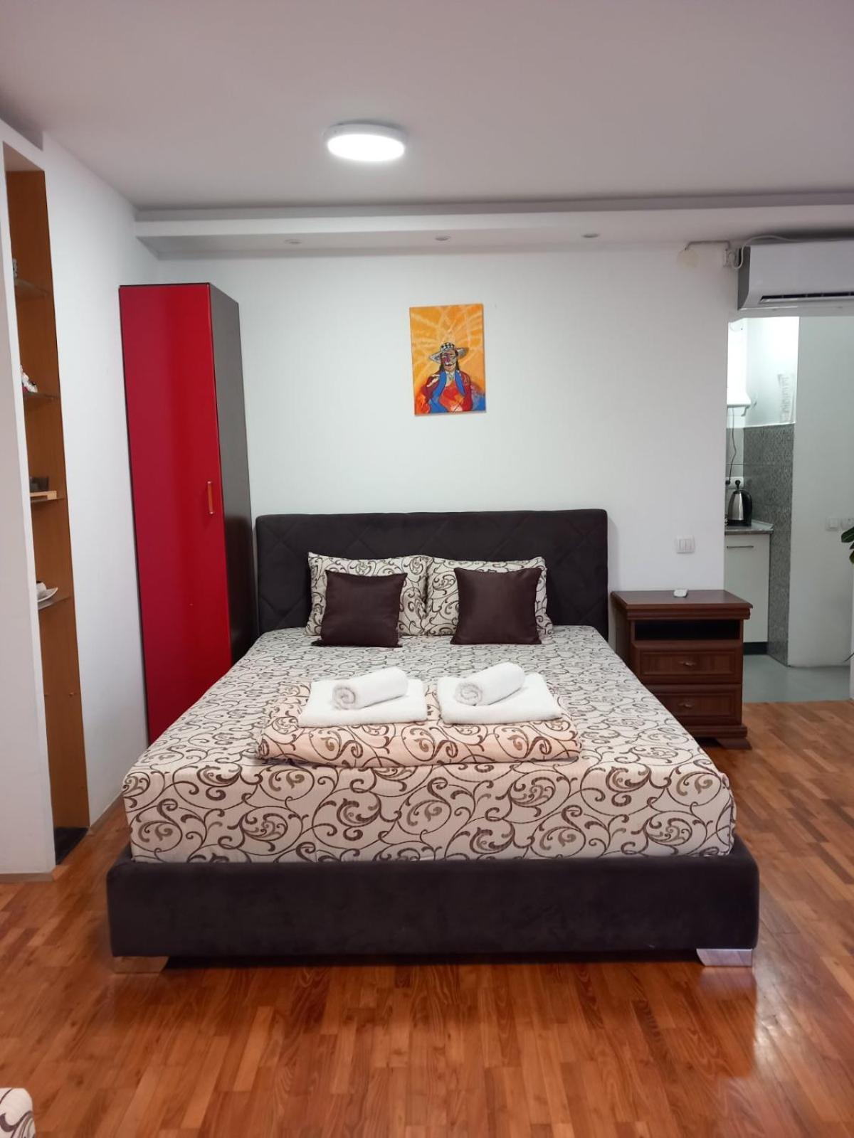 Apartmani Pause Ni Kültér fotó